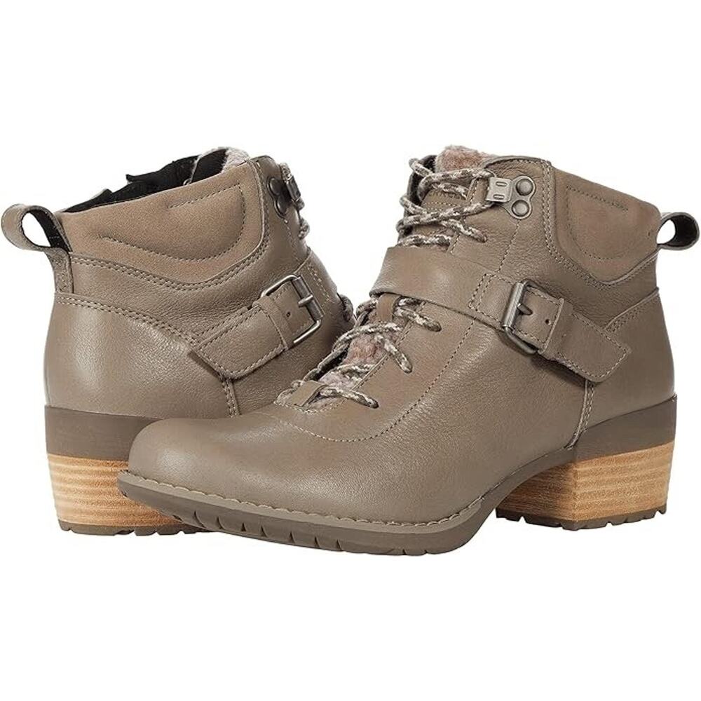NWOB Merrell Shiloh II Lace Waterproof Women's Taupe Boots Size 7